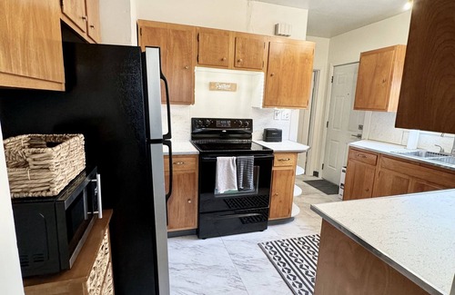 Richmond Casa | Welcome to Tandem House! Family-Friendly, Southeast Portland Gem!