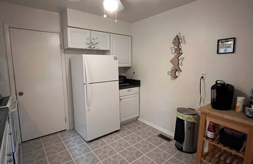 Northeast Virginia Beach Casa | Welcome To The Beach House. 1 Block From The Beach.