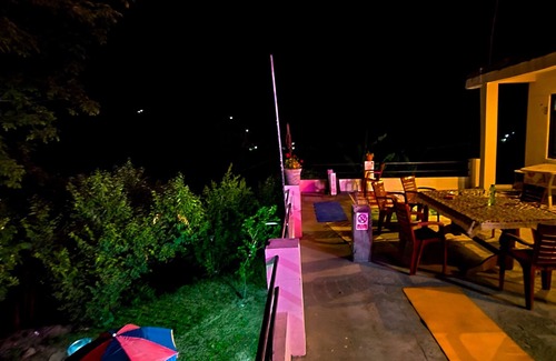 Kausani Casa | Welcome to the bagpackers hostel in the lap of himalayas at Rawscape in kausani