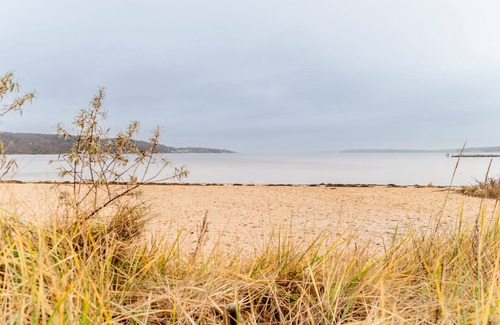 Schleswig-Flensburg District Apartamento | Welcome to the Buchtidylle - your retreat by the sea!