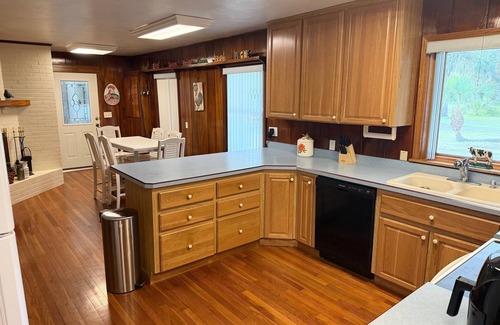 Bunnell Otro | Welcome to the Chicken Coop retreat. Bring your boats, RVs, trailers allvehicles