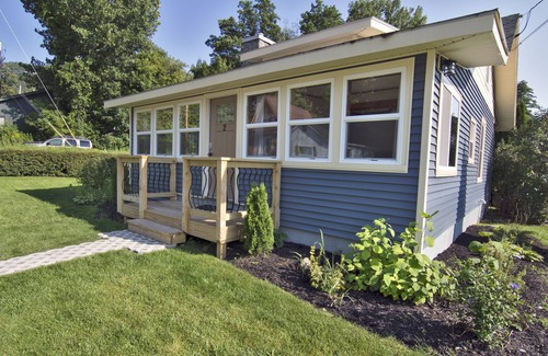 Lake George Cabaña | Bienvenido a The Corner Cottage