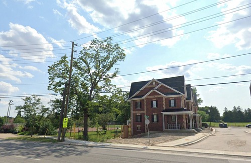 Vaughan Casa | Welcome to the heart of Vaughan City, where you can enjoy Wonderland and more.