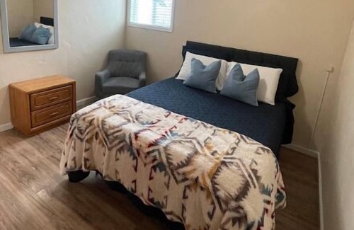 Island Park Casa | Welcome to The Knotty Pine!