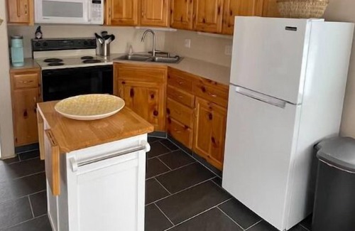 Island Park Casa | Welcome to The Knotty Pine!
