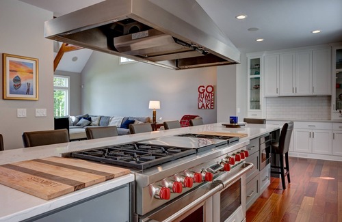 Sturgeon Bay Casa | Welcome to ‘The Lake House on the South Shore’.