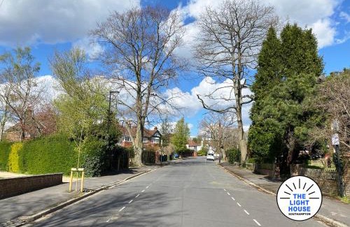 Southampton Apartamento | Welcome to The Light House a tranquil city retreat.