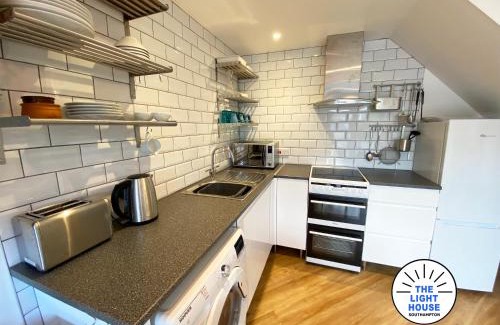 Southampton Apartamento | Welcome to The Light House a tranquil city retreat.