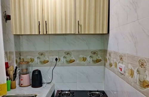 Eastleigh Apartamento | Welcome to The Obama Mansion, affordable, cozy and quiet.