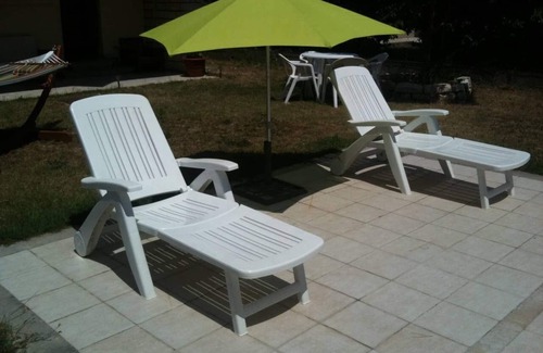 Nyons Casa | Bienvenido a la piscina privada Olivade con amplio jardín.