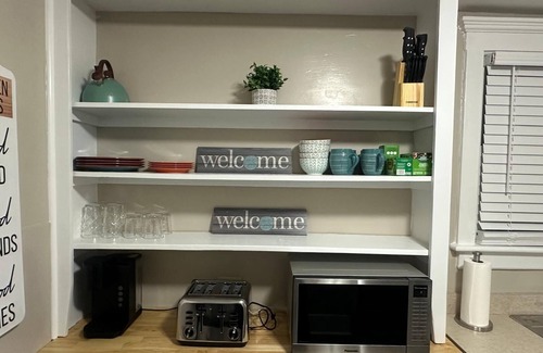 Akron Casa | Welcome to The Perazim!