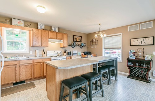Hammondsport Casa | Welcome to the "Quay" Finger Lakes