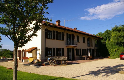 Cantarana Apartamento | Bienvenido al impresionante paisaje de Asti, en el corazón de Piamonte.
