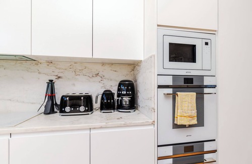 Marvila Apartamento | Welcome to the tranquil and captivating Jungle Lofts