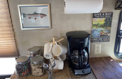 Navajo Dam Casa | Welcome to the Trout House RV with AC in Navajo Dam