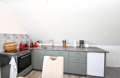 Behrensdorf Apartamento | Welcome to the upper floor holiday apartment "Lisa" in the Ferienhau