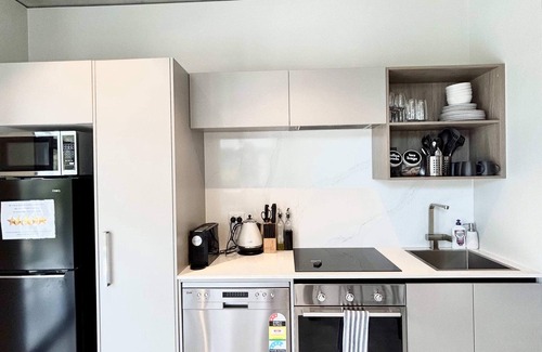 Kingston Apartamento | Welcome to the Woolstore!