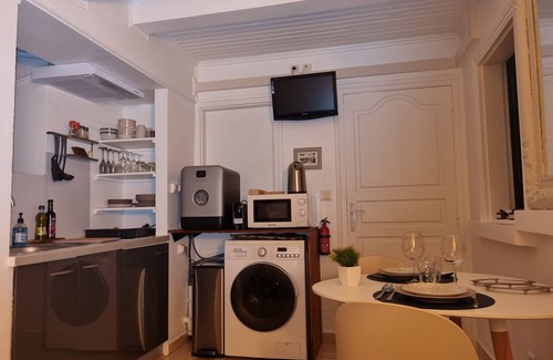 Saint-Pierre De La Reunion Apartamento | Welcome to the ZOLIE KAZ comfortable apartment 5 minutes from the beach of Terre Sainte