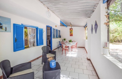 Villapiana Casa | Welcome to this beautiful cottage for the perfect vacation by the sea.