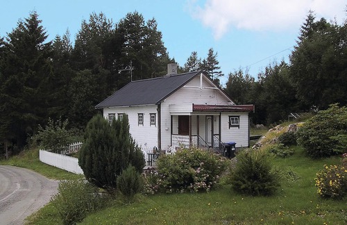 Aure Casa | Alojamiento de 1 habitaciones en Foldfjorden
