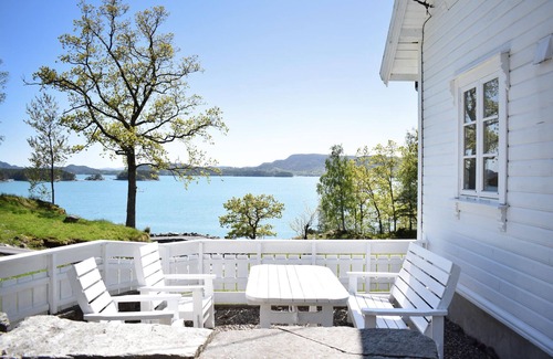 Sveio Casa | Alojamiento de 3 habitaciones en Valevåg
