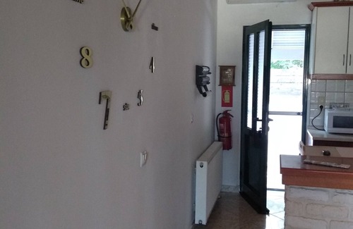 Marathias Villa | Bienvenido a Villa Thanos! La villa es una casa de una planta con un gran jardín