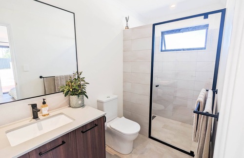 Witchcliffe Cama Y Desayuno | Welcome to Vineside Your Modern Rustic BnB in the Tranquil Margaret River Region