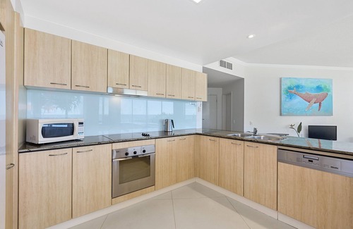 Currumbin Apartamento | Bienvenido a Waves 101 Absolute Beachfront Beach Apartment.