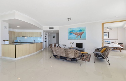 Currumbin Apartamento | Bienvenido a Waves 101 Absolute Beachfront Beach Apartment.