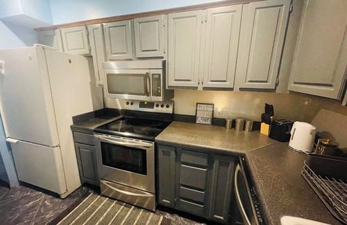 Silver Lake Casa | Welcome to Wilmington and have the local experience!