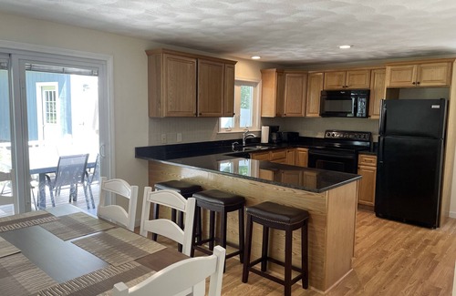 Wolfeboro Casa | Welcome to Wolfeboro! Enjoy staying in the Oldest Summer Resort In America!