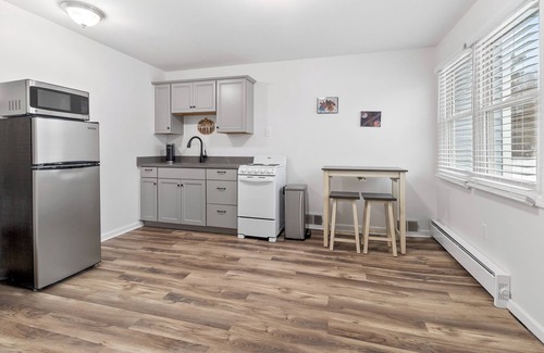 Saratoga Springs Apartamento | Welcome to your comfortable retreat in Saratoga Springs!