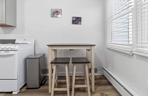 Saratoga Springs Apartamento | Welcome to your comfortable retreat in Saratoga Springs!