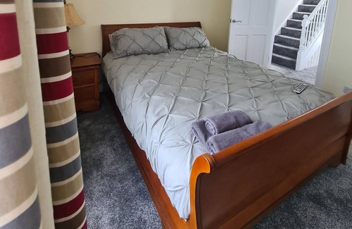 Lurgan Casa | Welcome to your fabulous home away from home ideal for contractors and visitors