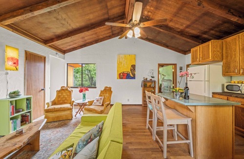 Keaau Casa | Welcome to your Hale Away From Home!