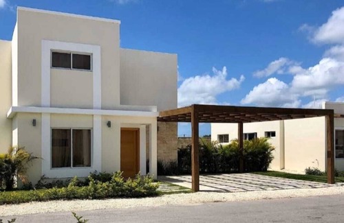 Veron Casa | Welcome to your home away from home