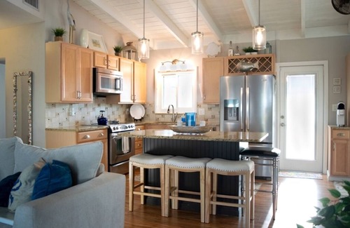 Bradenton Casa | Welcome to Your Tropical Getaway in Bradenton, FL!