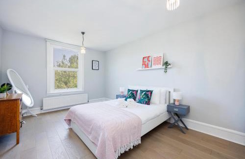 Tooting Apartamento | WelcomeStay Colliers Wood Two Bed Apartment - Home Away from Home