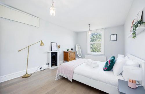 Tooting Apartamento | WelcomeStay Colliers Wood Two Bed Apartment - Home Away from Home