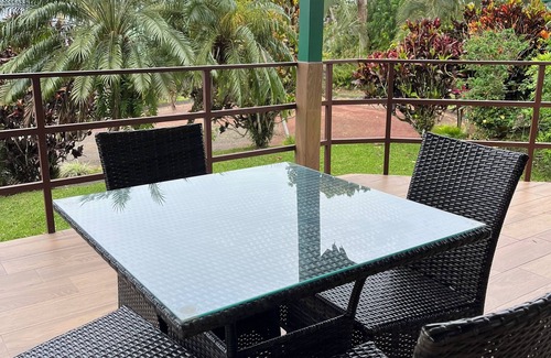 Santa Barbara Casa | Welcoming 2-bedroom house with WiFi on Lake Arenal