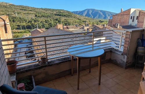 La Pobla de Segur Apartamento | Welcoming 3-bedroom apartment in La Pobla de Segur