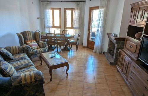 La Pobla de Segur Apartamento | Welcoming 3-bedroom apartment in La Pobla de Segur