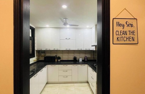 Greater Kailash Apartamento | Welcoming 3-bedroom apartment with WiFi in vibrant New Delhi - Greater kailash