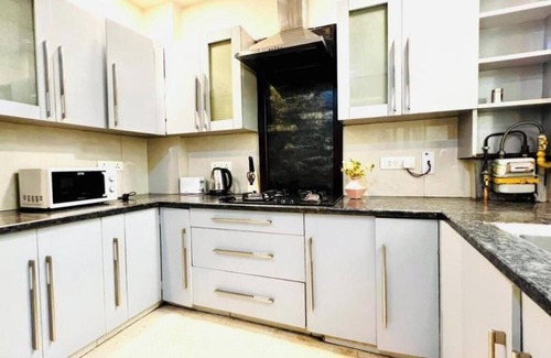 Greater Kailash Apartamento | Welcoming 3-bedroom apartment with WiFi in vibrant New Delhi - Greater kailash