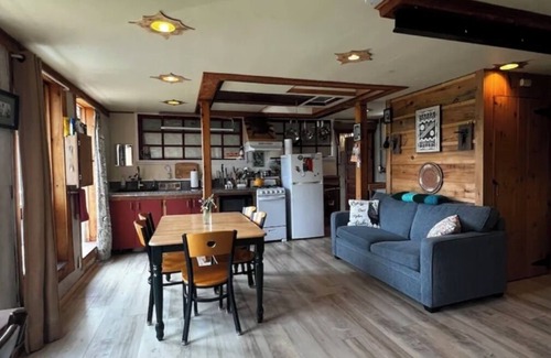 Franklin Apartamento | Welcoming 4 bed Loft on Organic Farm--Near MDI & Wilderness