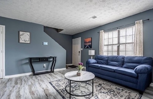 Jefferson Park Apartamento | Bright & Welcoming Atlanta Home close to Airport