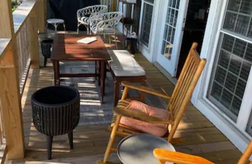 New Concord Casa | Welcoming and Cozy 2 bedroom KY lake cottage * Beautiful Views!