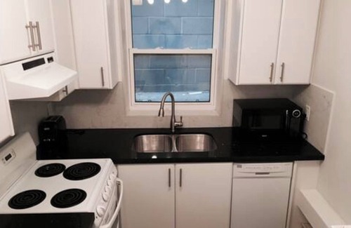 Playter Estates Apartamento | Welcoming apartment in the heart of Greek town