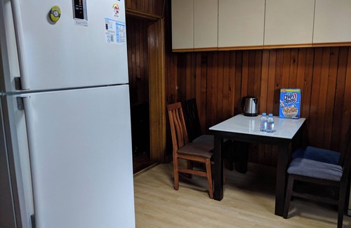 Gyeongju Casa | Welcoming Blue House in city center with garden, 4 rooms