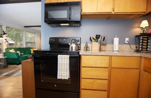 Mount Hood Village Cabina | Welcoming cabin in Mt. Hood Corridor